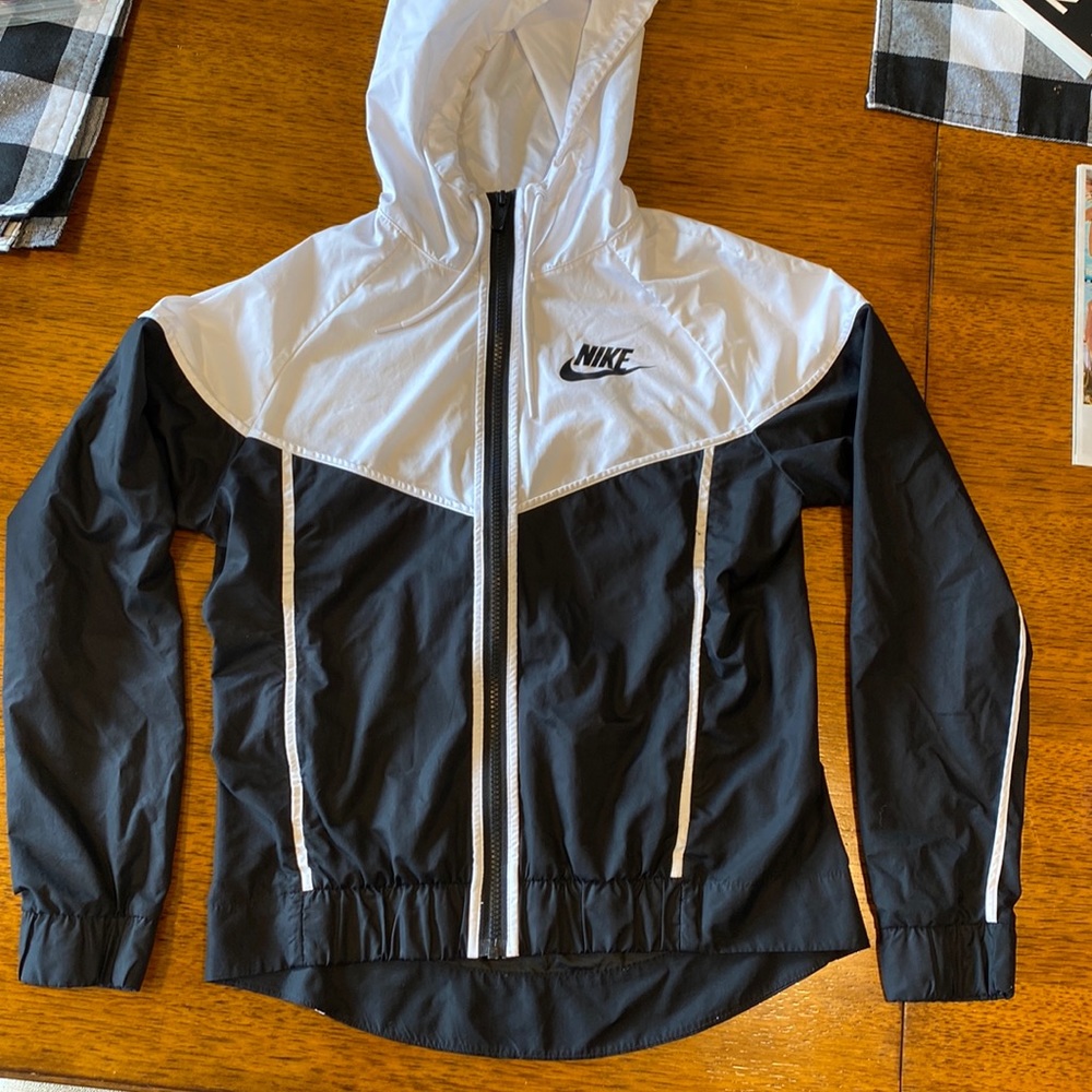 Black and white full zip hooded jacket XS
